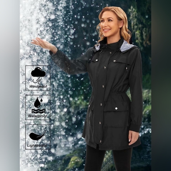 Bloggerlove Black Rain Jacket with Striped Navy Lining SIZE M - Picture 1 of 6